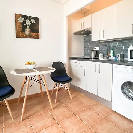 Orlando Fanabe Адехе